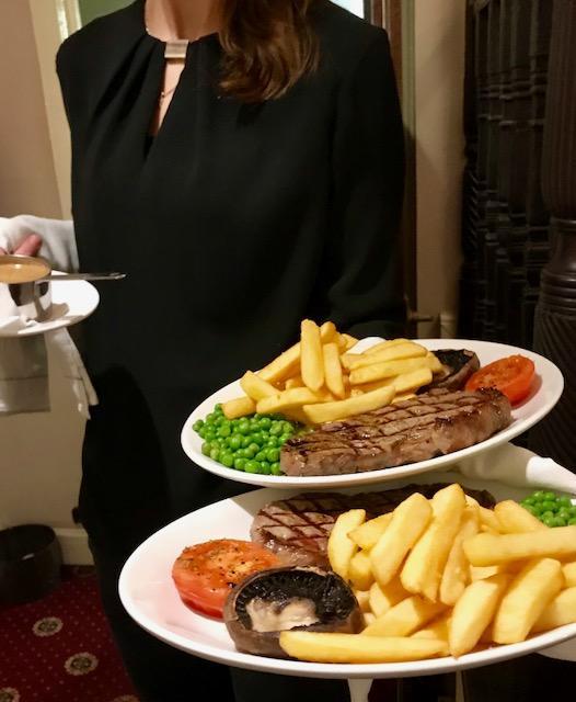 The Pytchley Inn West Haddon Bilik gambar